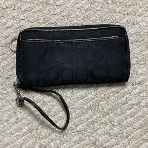 black and hot pink coach wallet